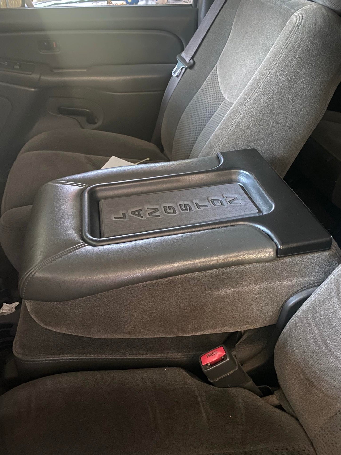 1999-2007 GMT800 Center Console Mat (Jump Seat Console)